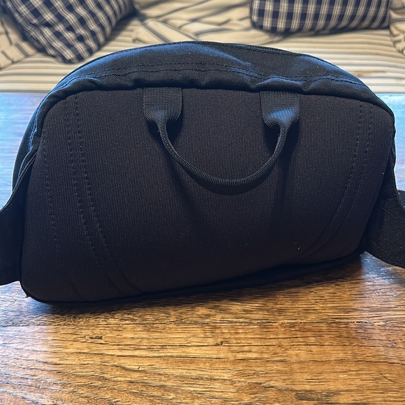 North Face Roo Waist Bag - Picture 4 of 7